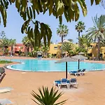 Oasis Bahia Fronte Piscine Apartment *