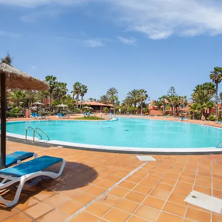 Oasis Bahia Fronte Piscine Apartment *